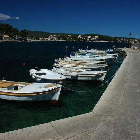 Seaman's House 아파트 룸바르다